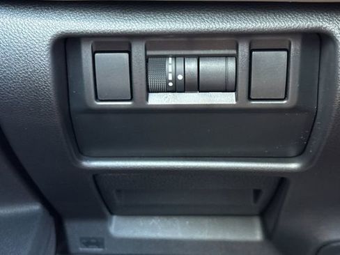 Used 2026 Subaru Forester AWD/4WD image 30