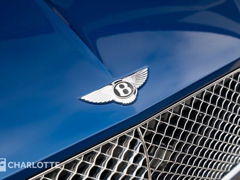 Used 2021 Bentley Continental GT image 3