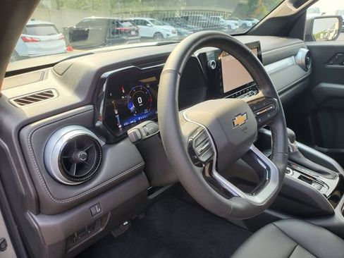 Used 2023 Chevrolet Colorado LT w/ LT Convenience Package III AWD/4WD image 24