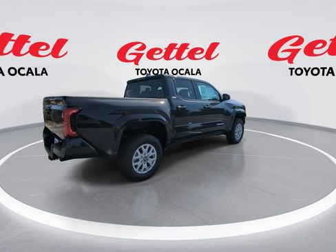 Used 2025 Toyota Tacoma SR5 image 8