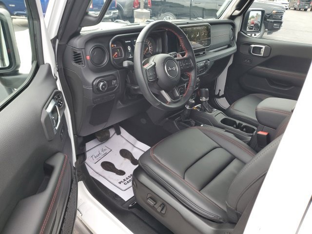 Used 2026 Jeep Wrangler Unlimited Rubicon 392 w/ Quick Order Package 27X Moab AWD/4WD image 12
