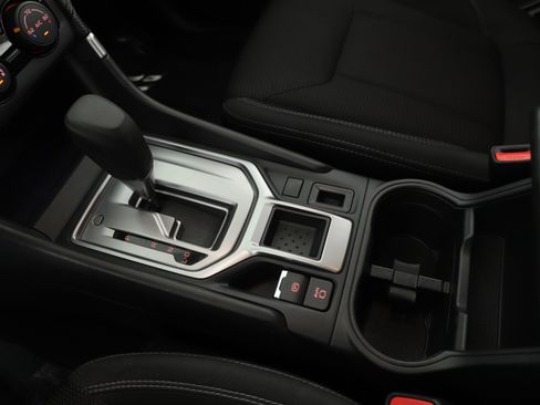 Used 2021 Subaru Forester Base image 17