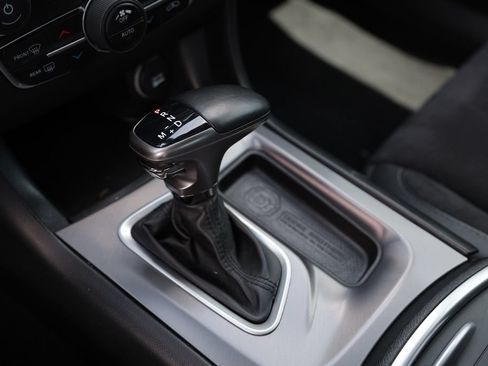Used 2019 Dodge Charger Scat Pack w/ Plus Group RWD image 18