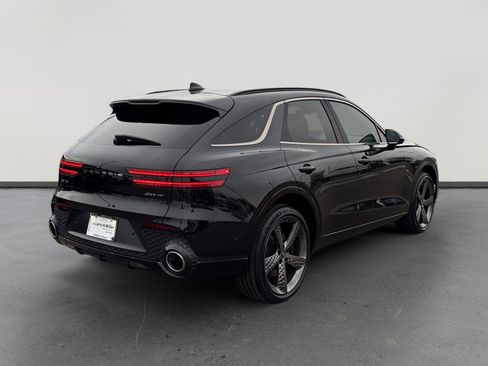 Used 2023 Genesis GV70 3.5T Sport w/ Sport Prestige Package image 5