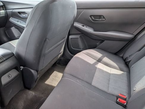 Used 2025 Nissan Sentra SV FWD image 37