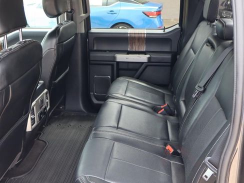 Used 2020 Ford F150 Lariat w/ Equipment Group 502A Luxury AWD/4WD image 19