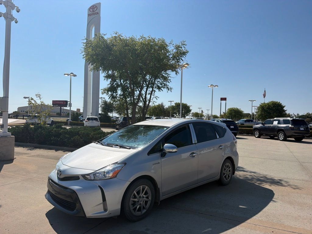 Used 2015 Toyota Prius V Three FWD image 1