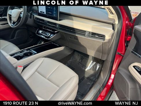 Certified 2023 Lincoln Corsair STANDARD image 22