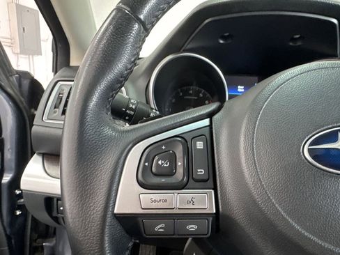 Used 2017 Subaru Legacy 2.5i Limited image 12