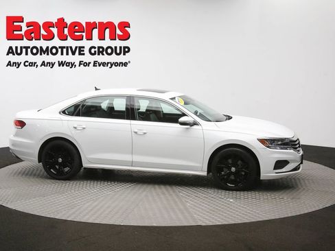 Used 2022 Volkswagen Passat 2.0T SE image 75