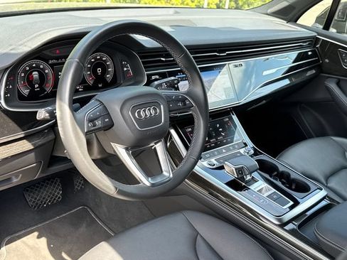 Used 2025 Audi Q7 3.0T Premium Plus AWD/4WD image 15