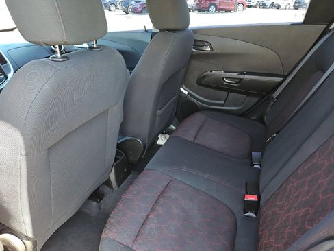 Used 2020 Chevrolet Sonic LT w/ Convenience Package FWD image 11