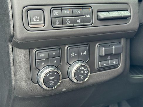 Certified 2023 GMC Yukon Denali Ultimate AWD/4WD image 20