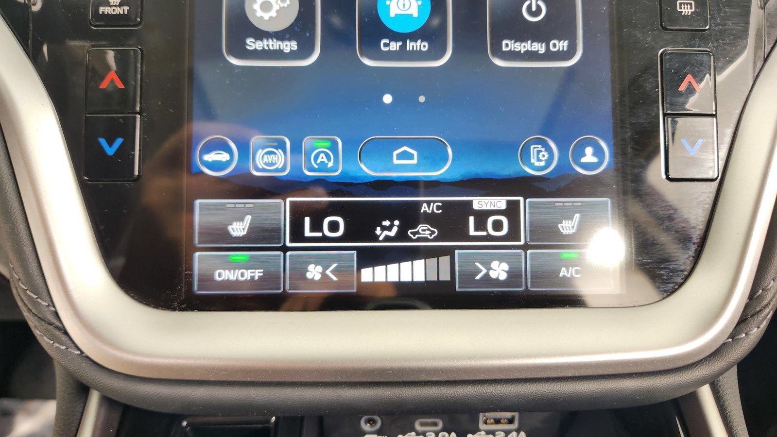 Certified 2025 Subaru Outback Premium w/ Popular Package #1A AWD/4WD image 32