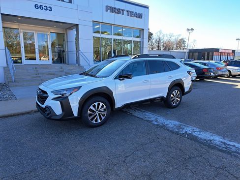 New 2025 Subaru Outback Premium w/ Popular Package #1A image 3