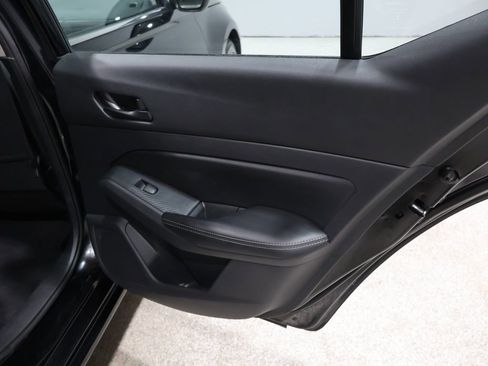 Used 2024 Nissan Altima 2.5 SV image 22