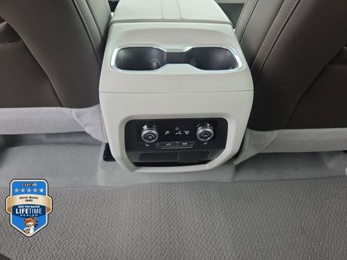 New 2026 GMC Acadia Denali w/ Super Cruise Package FWD image 13