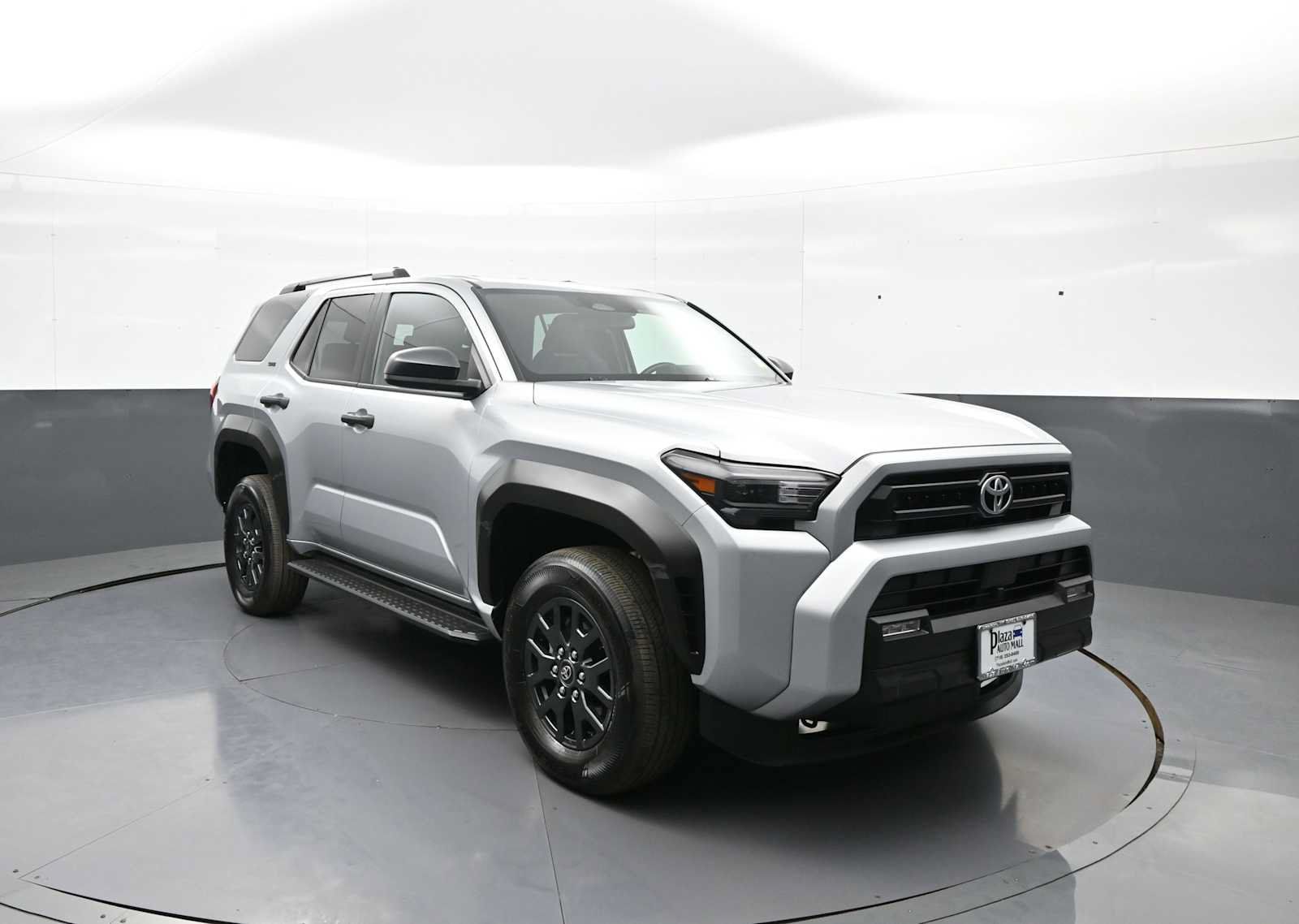 Used 2025 Toyota 4Runner SR5 AWD/4WD image 3