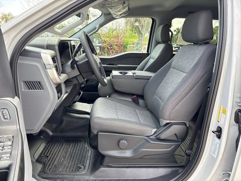 New 2026 Ford F250 XL w/ XL Driver Assist Package AWD/4WD image 28