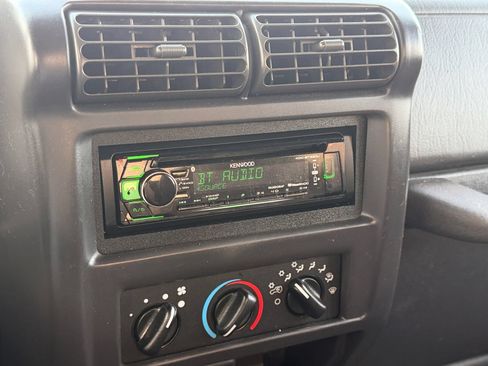 Used 2000 Jeep Wrangler Sport AWD/4WD image 29