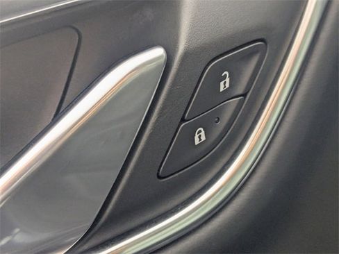 Certified 2022 Chevrolet Tahoe Z71 image 11