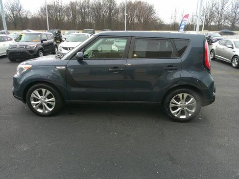 Used 2016 Kia Soul + w/ Audio Package image 3