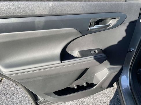 New 2026 Toyota Highlander XSE image 20