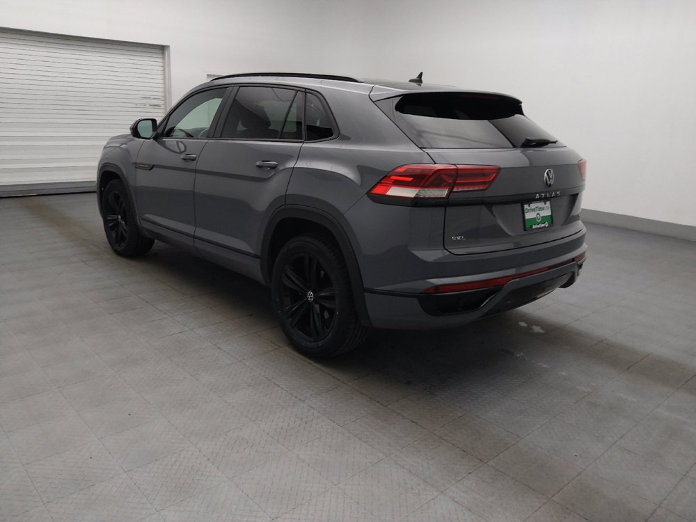 Used 2023 Volkswagen Atlas Cross Sport SEL R-Line AWD/4WD image 3