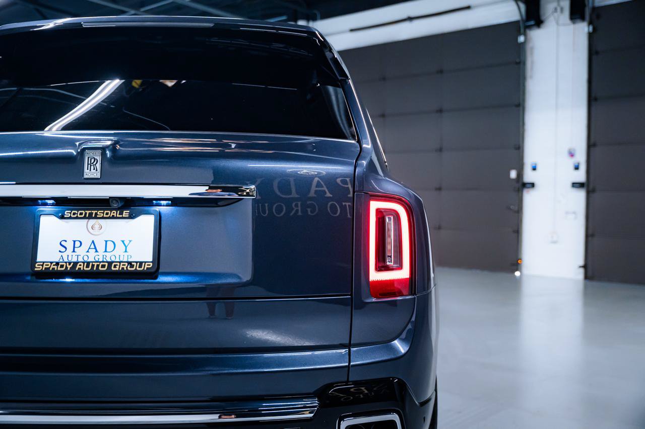 Used 2025 Rolls-Royce Cullinan w/ Dynamic Package AWD/4WD image 15