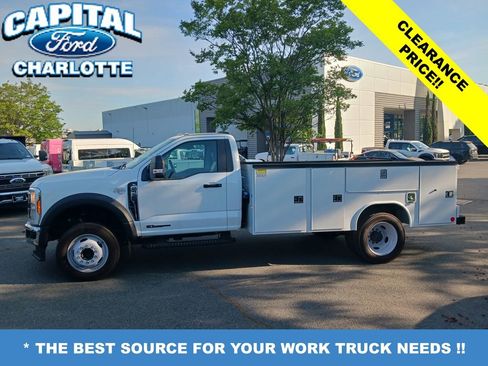 New 2024 Ford F450 XL w/ XL Chrome Package image 2