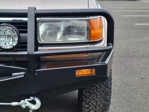 Used 1991 Toyota Land Cruiser AWD/4WD image 8