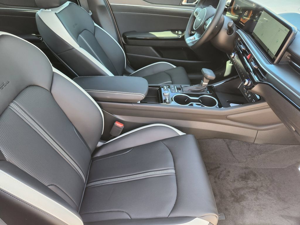 New 2026 Kia K5 GT-Line FWD image 13