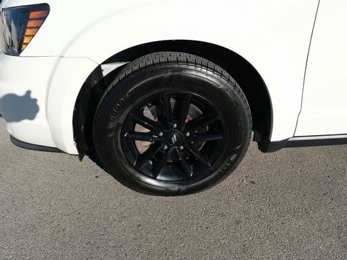 Used 2020 Dodge Journey SE w/ Blacktop Package image 13