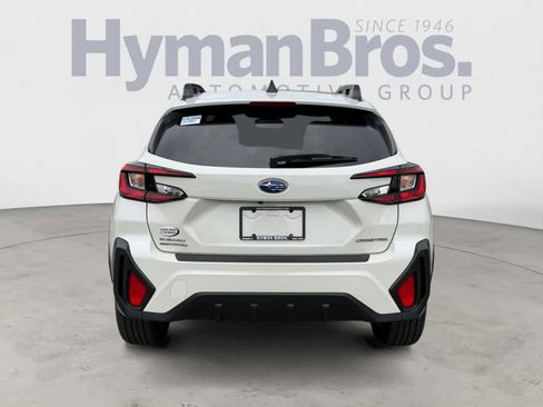 Certified 2024 Subaru Crosstrek 2.0i Premium w/ Crosstrek Mirror Package AWD/4WD image 4