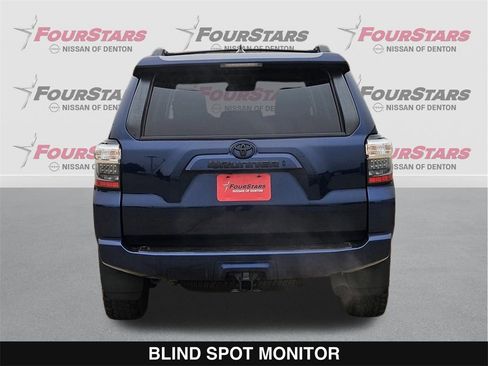 Used 2022 Toyota 4Runner SR5 Premium image 5