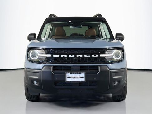 Used 2025 Ford Bronco Sport Outer Banks w/ Outer Banks Tech Package+ AWD/4WD image 3