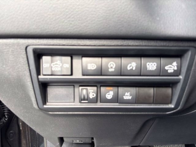 Used 2022 Toyota Tundra Limited AWD/4WD image 15