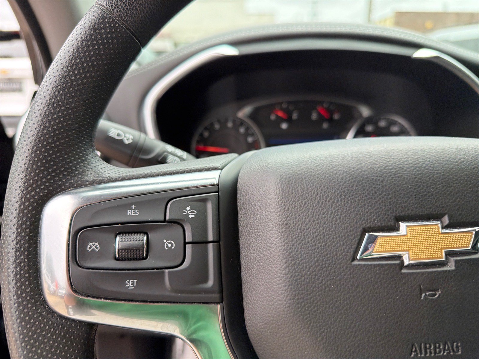 Used 2025 Chevrolet Blazer LT FWD image 15