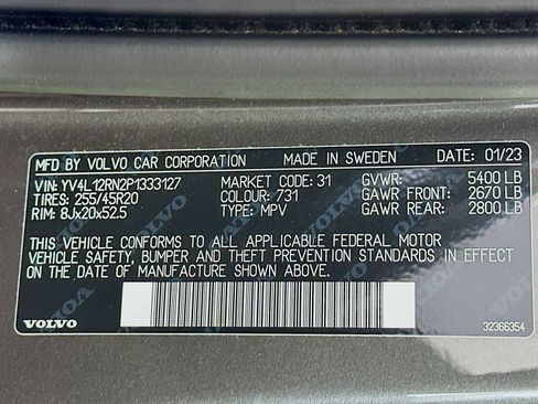 Used 2023 Volvo XC60 B5 Plus AWD/4WD image 48