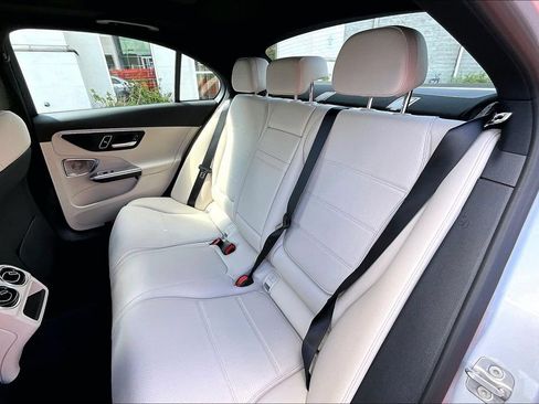 Used 2026 Mercedes-Benz C 300 4MATIC Sedan image 28