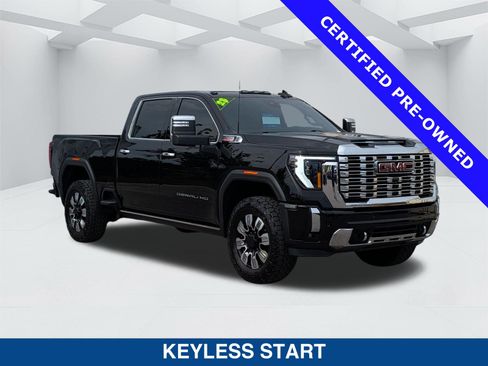 Used 2025 GMC Sierra 3500 Denali w/ Denali Reserve Package AWD/4WD image 3