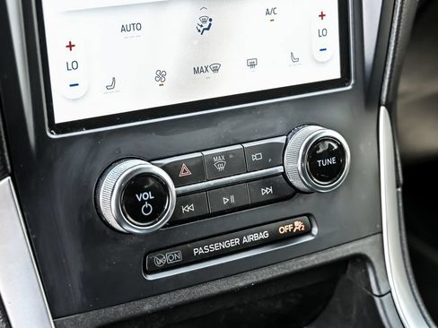 Certified 2023 Ford Edge ST-Line AWD/4WD image 24