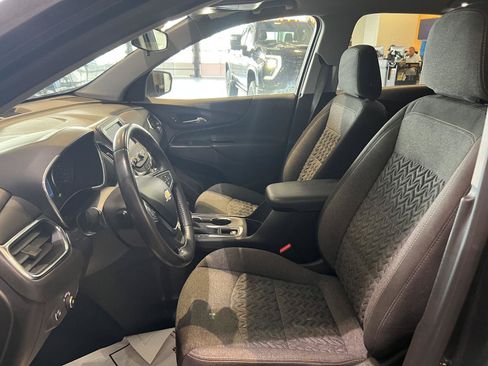 Used 2022 Chevrolet Equinox LT FWD image 47