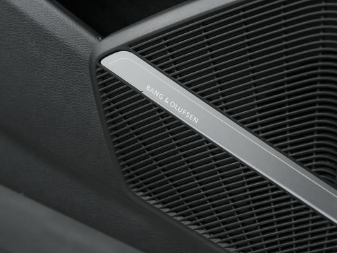 Certified 2023 Audi Q5 2.0T Premium Plus w/ Premium Plus Package image 41