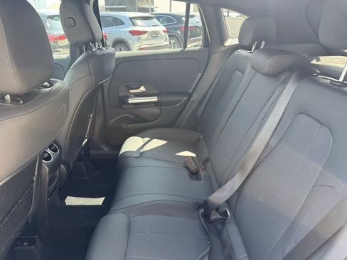 Used 2026 Mercedes-Benz GLA 250 image 5