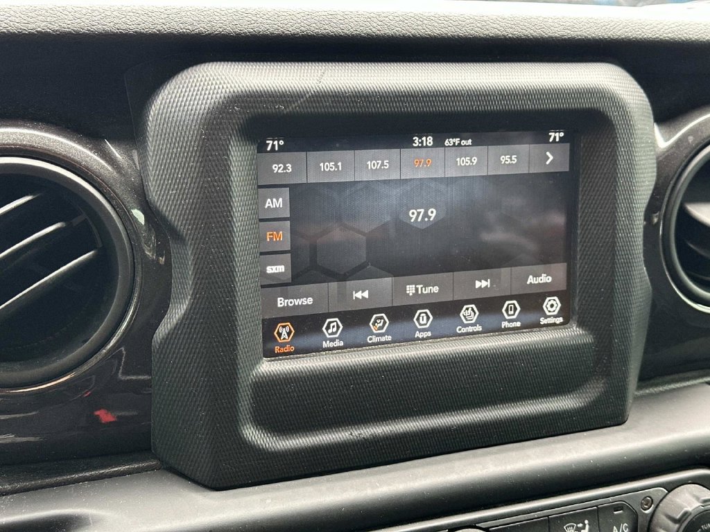Used 2019 Jeep Wrangler Unlimited Sport AWD/4WD image 29