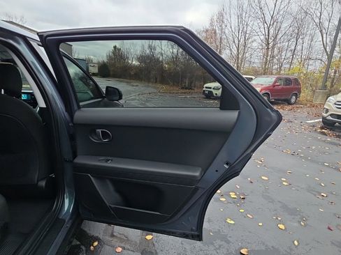 Used 2025 Hyundai Ioniq 5 SE image 42