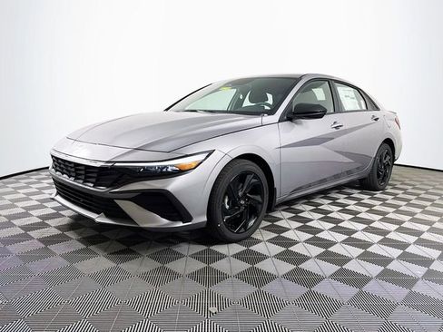 New 2026 Hyundai Elantra Sport image 2