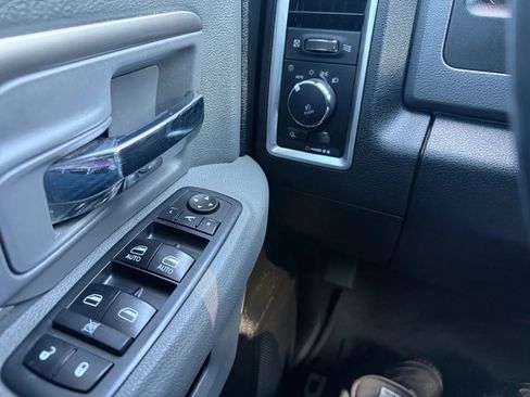 Used 2018 RAM 1500 Big Horn image 16