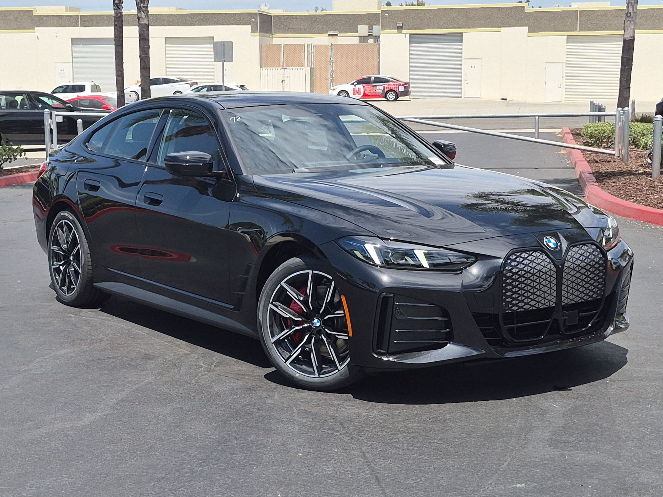 New 2026 BMW i4 eDrive40 w/ M Sport Package RWD image 2